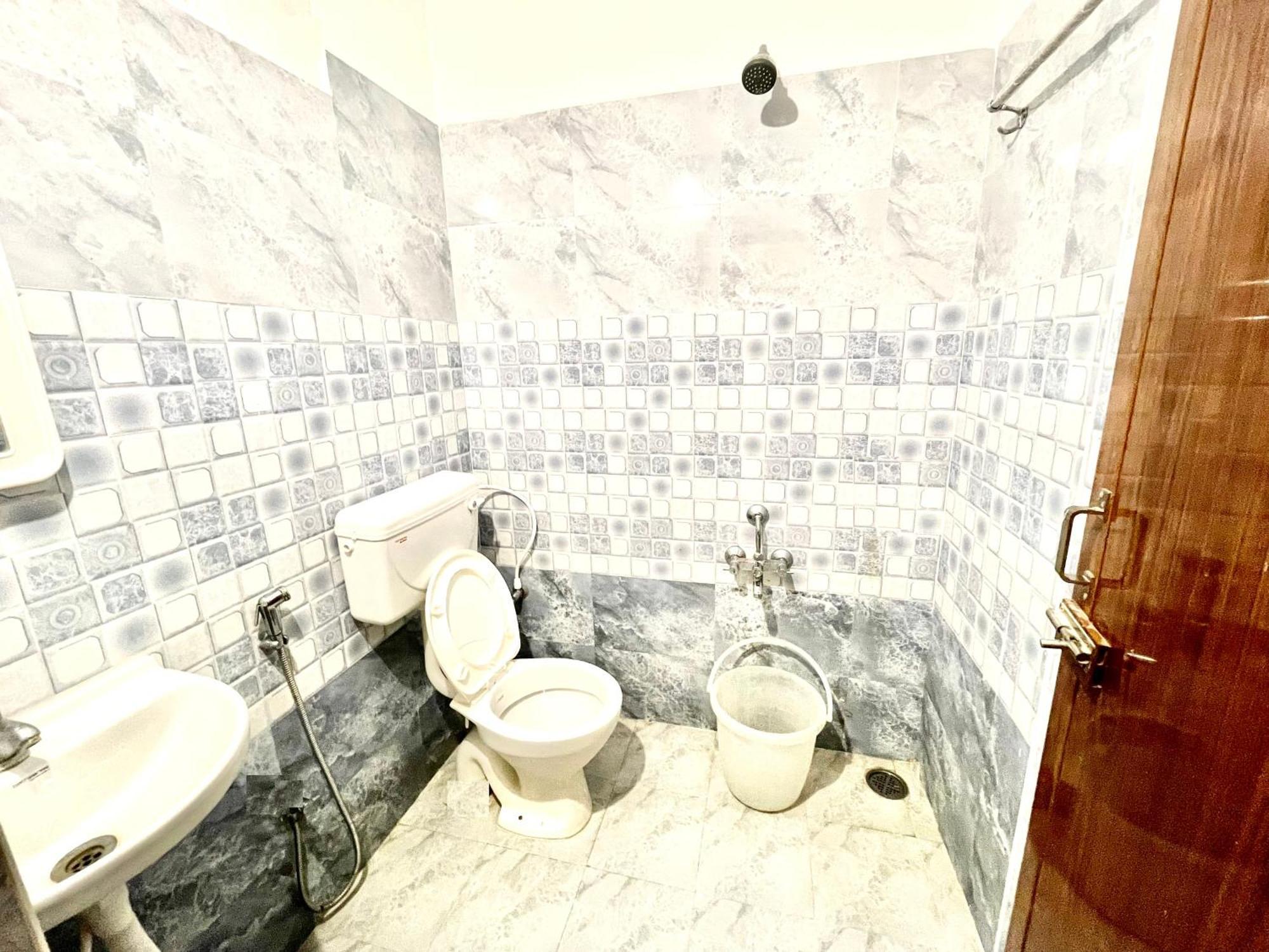 Pearl Suites Tirupati Exterior photo